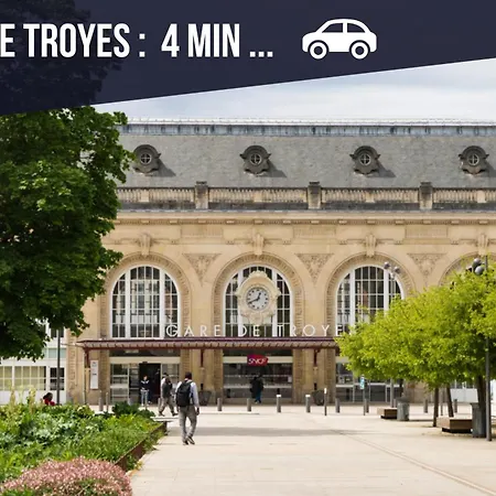 Bleu Saphir * Troyes